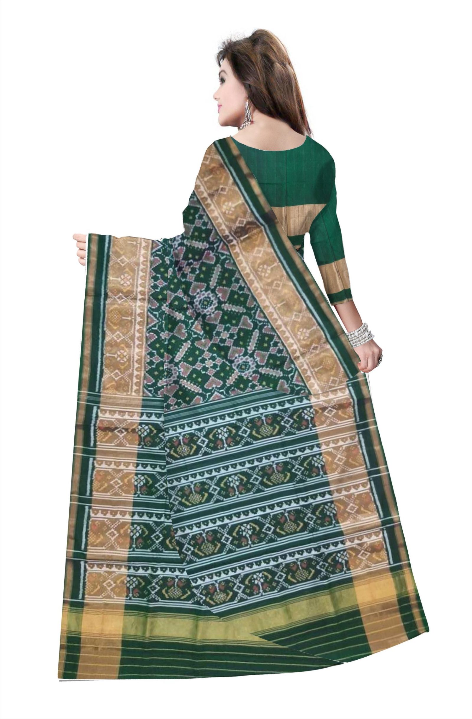 @Rajkotipatola #rajkotipatola Traditional Rajkot Green Manekchok Patola Saree