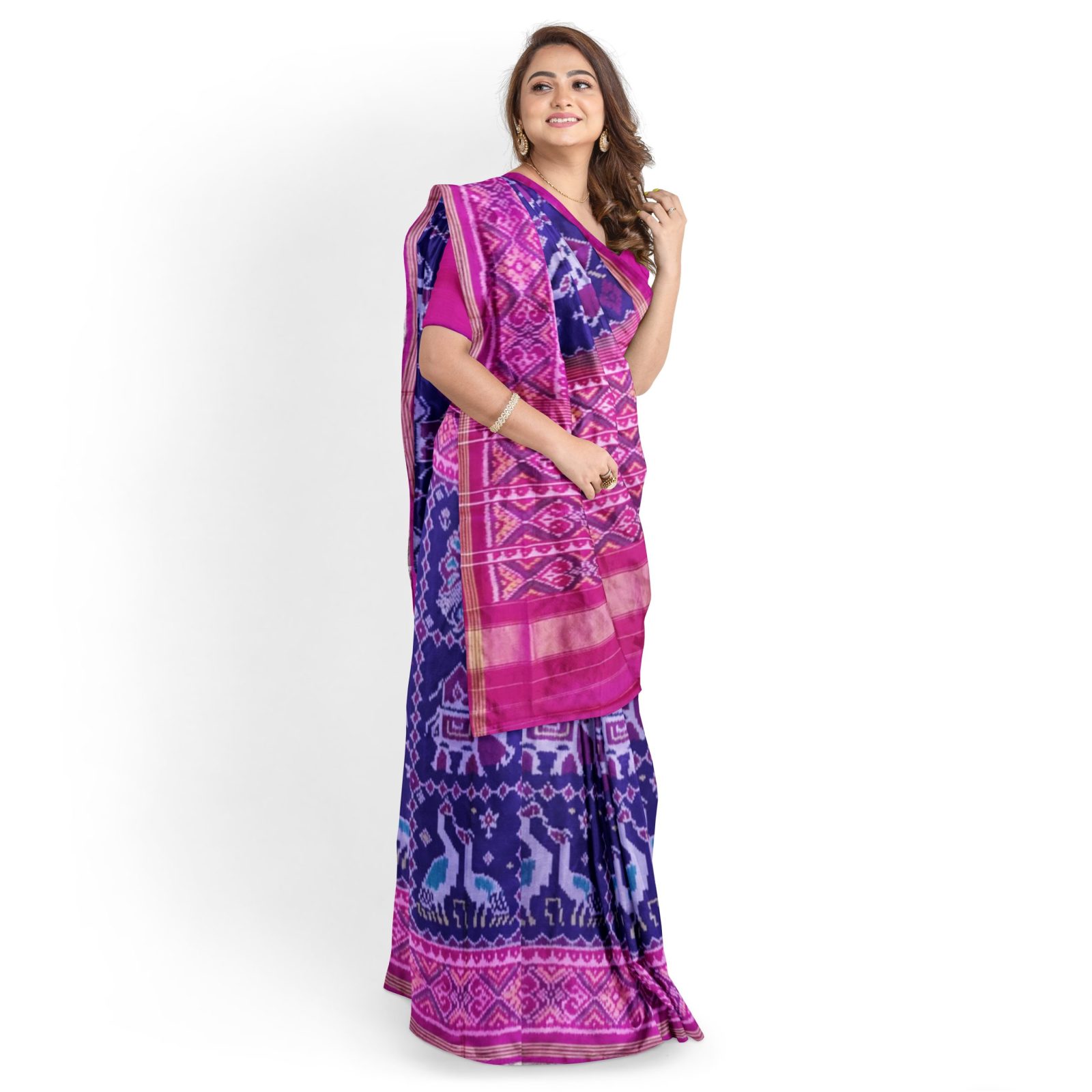 Traditional Single ikkat Pink Pink Blue Motifs Patola Saree