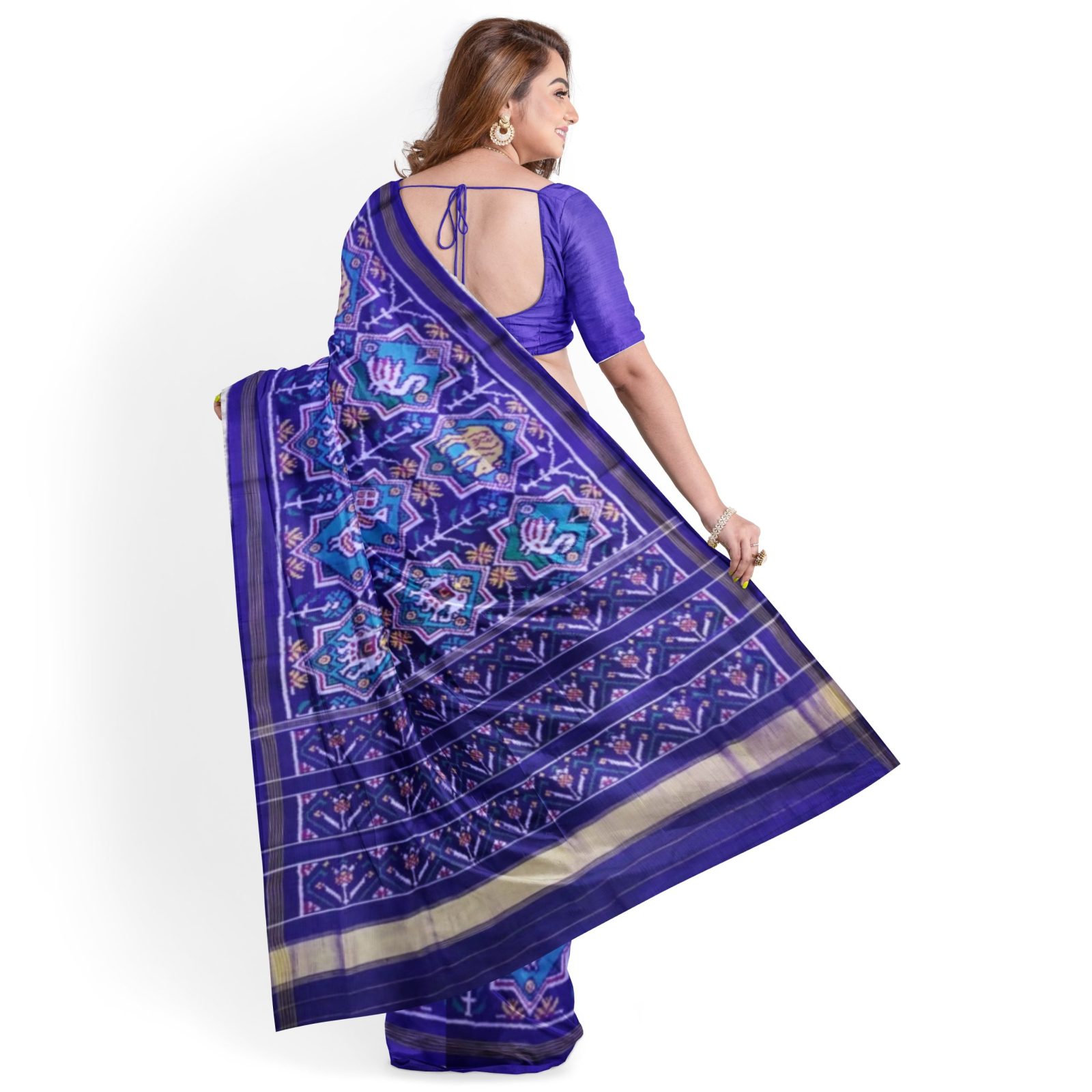 Traditional Single ikkat Pink Blue Motifs Patola Saree