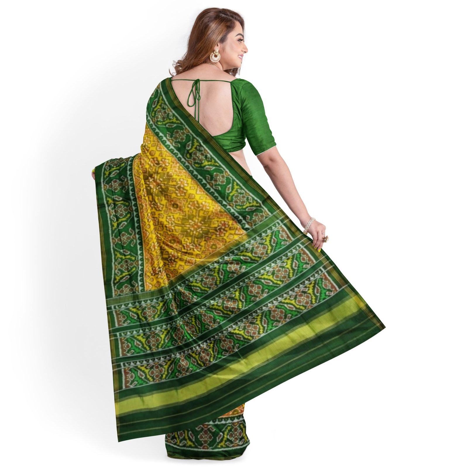 rajkotipatola Traditional Single ikkat Green Golden Navratan Patola Saree