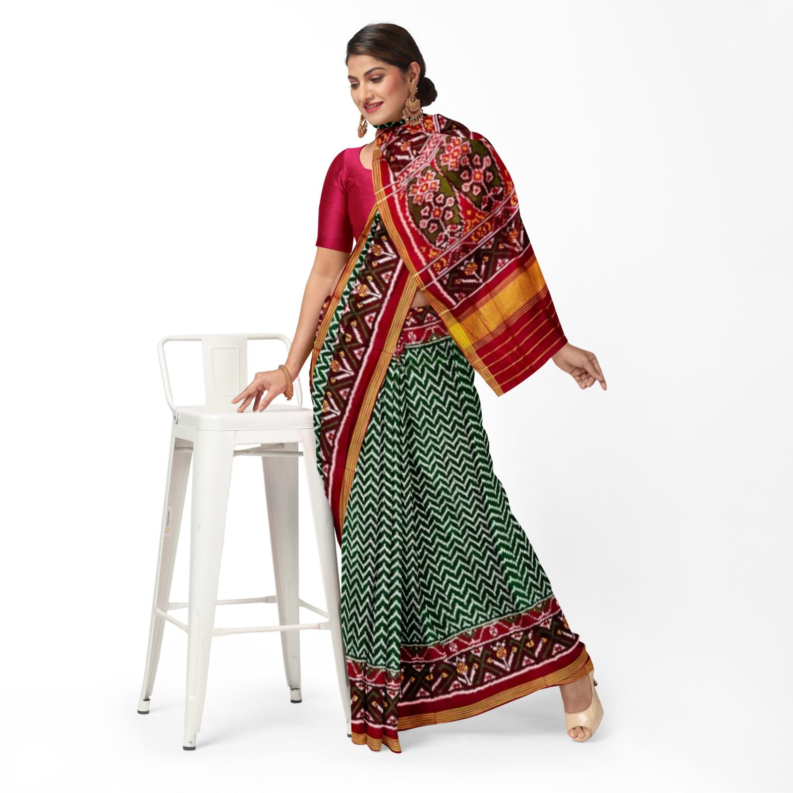 Traditional Rajkot Red Green Lehariya Single Ikkat Patola Saree