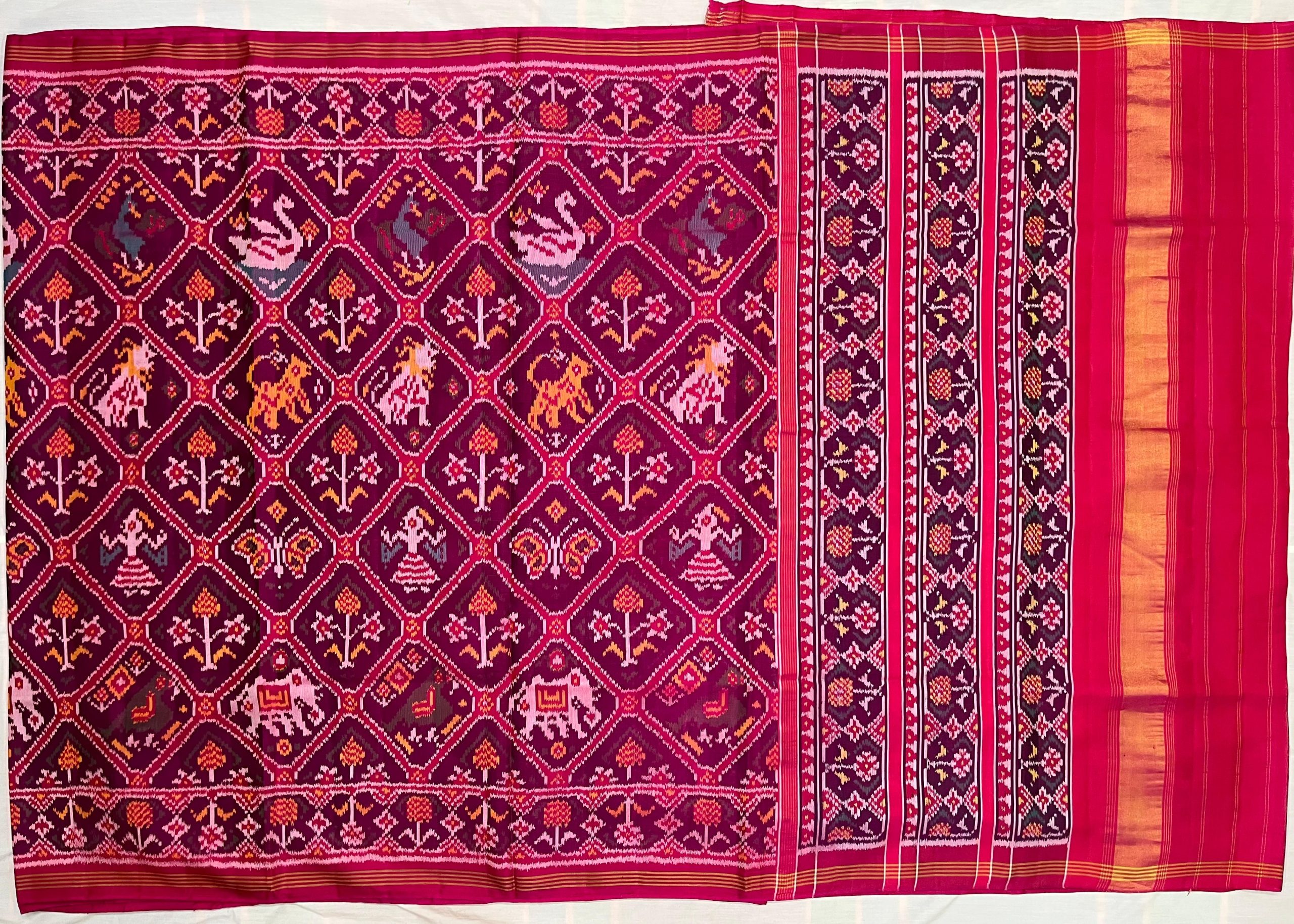 Rajkoti Patola Saree - RPADHAN 553 - Image 3